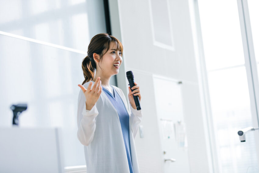プレゼンで視線が集まっている感覚が気にならなくなった