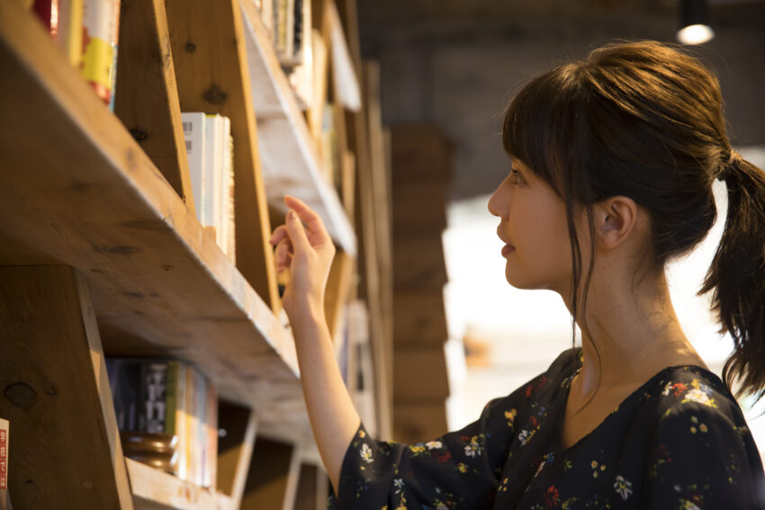 手が出なくて、学生時代には買うことができなかった