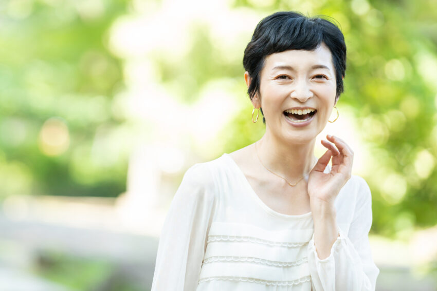 しばらく見ない間に、友人はとても明るくなっていた