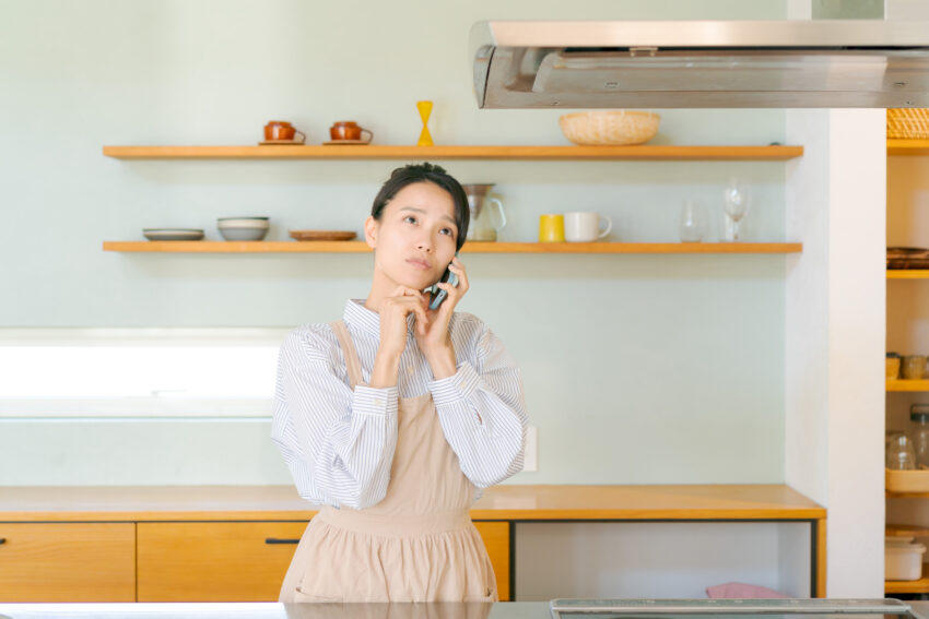 ヘルパーさんが来る日になると、電話が鳴る